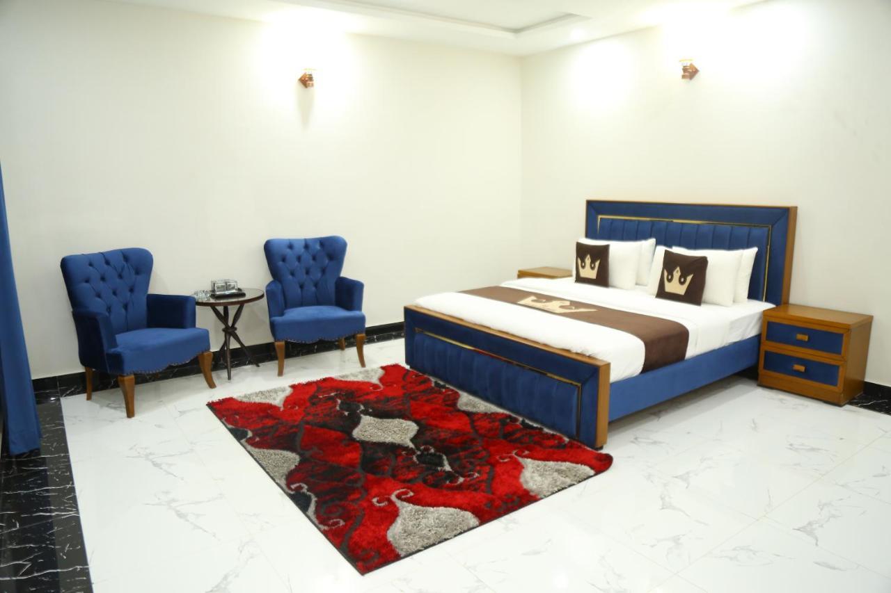 Grand Royal Bed & Breakfast Islamabad Bagian luar foto