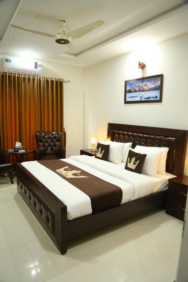 Grand Royal Bed & Breakfast Islamabad Bagian luar foto